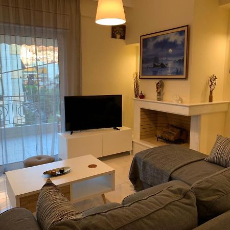 New Luxury Apartment In Central Suburb Of Atena Exterior foto